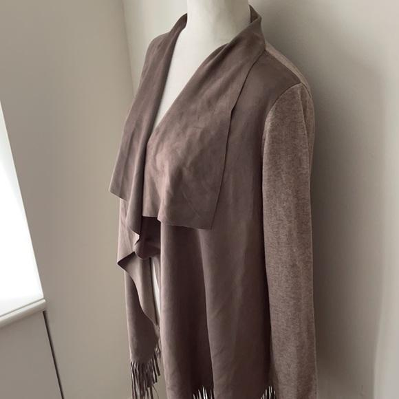 Muche et Muchette tan ultra suede and soft knit fringes waterfall cardigan - Picture 4 of 11